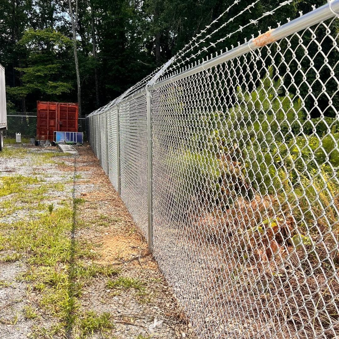Chain link fence installed in Alpharetta GA backyard