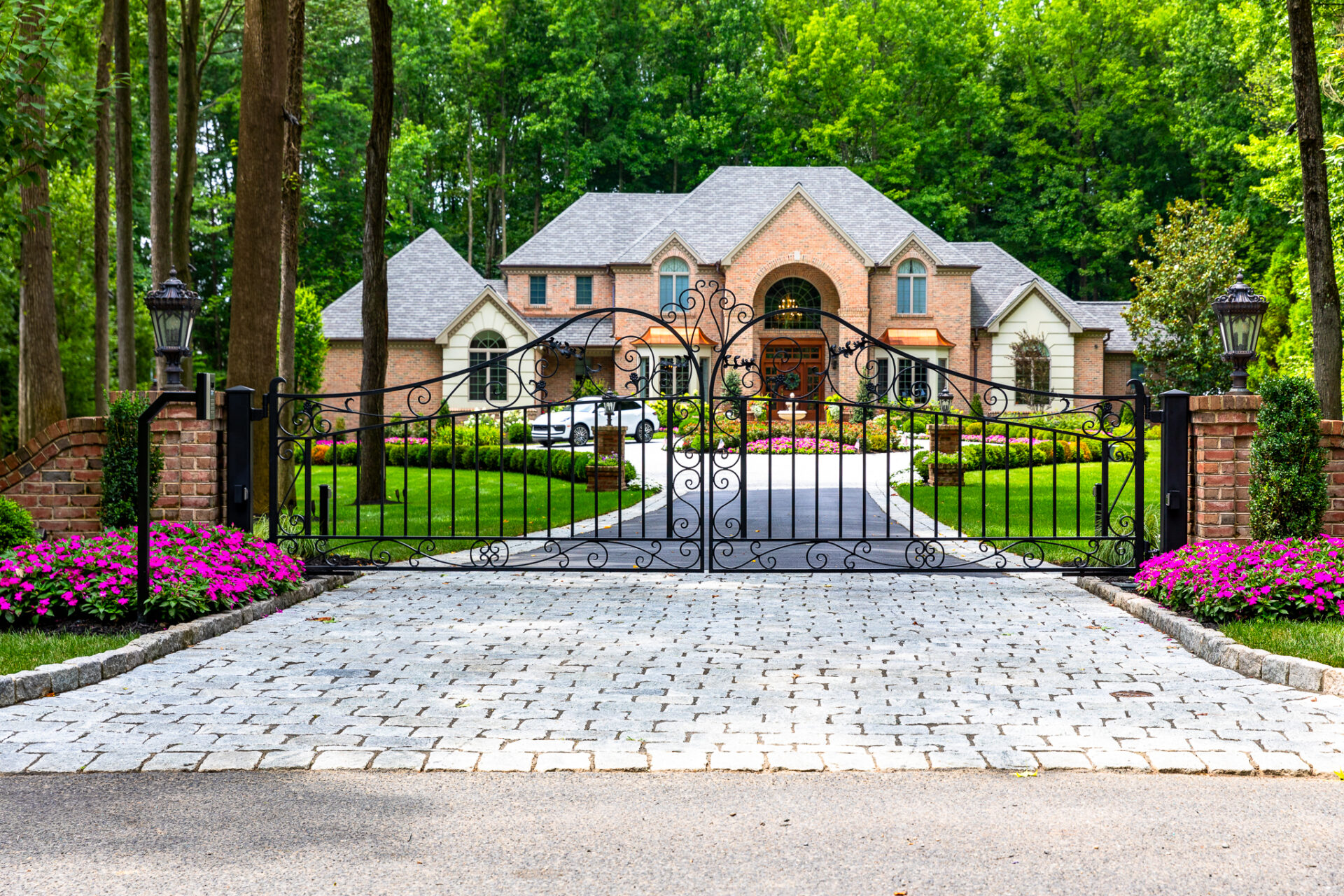 Custom residential driveway gate in Duluth, GA