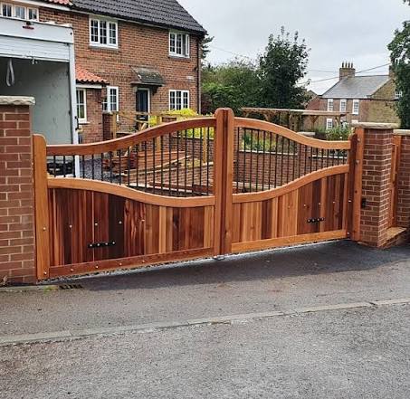 Residential driveway gate contractor in Peachtree Corners, GA